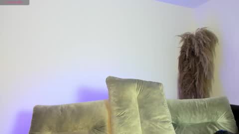 Snapshot of charlotte_whitee1 chatting on 11/09/25, 12:36 Charlotte Everyday From 0700 to 1300 Col Time online show from 11/09/25, 12:36