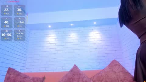 Snapshot of charlotte_whitee1 chatting on 11/24/25, 11:10 Charlotte Everyday From 0700 to 1300 Col Time online show from 11/24/25, 11:10