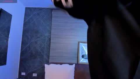 Snapshot of charlotte_whitee1 chatting on 11/28/25, 11:46 Charlotte Everyday From 0700 to 1300 Col Time online show from 11/28/25, 11:46