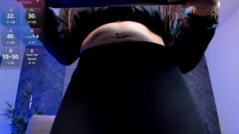 Snapshot of charlotte_whitee1 chatting on 02/27/26, 11:10 Charlotte Everyday From 0700 to 1300 Col Time online show from 02/27/26, 11:10