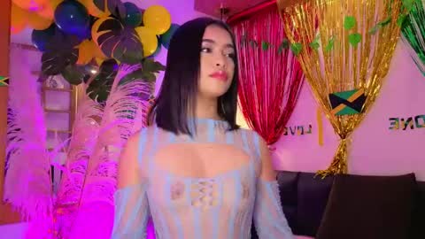 Charlote online show from 04/18/26, 02:48