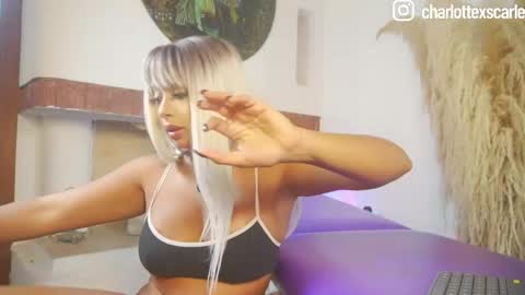 Charlottekiss online show from 04/12/26, 09:42