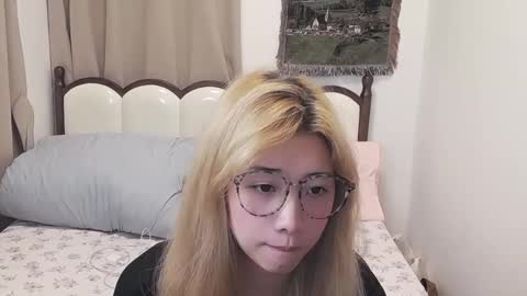 Charlotte online show from 11/09/25, 01:53