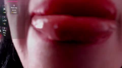 Snapshot of charlottemeyerr chatting on 12/01/24, 06:08 charlot online show from 12/01/24, 06:08