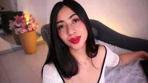 Snapshot of charlotterusso chatting on 05/23/26, 01:15 Lauren Rus online show from 05/23/26, 01:15