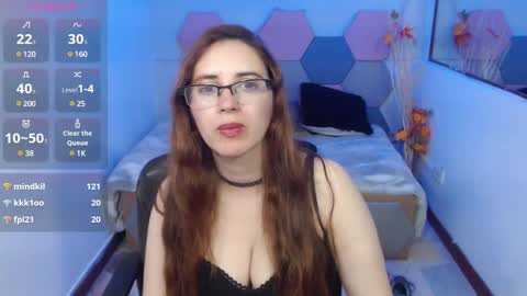 Snapshot of charlottetaylor_ chatting on 03/04/25, 10:35 Charlotte Taylor online show from 03/04/25, 10:35