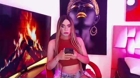 charlotte villorina online show from 09/28/25, 03:56