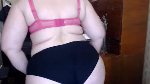 CharlotteXTasty online show from 04/22/26, 10:17