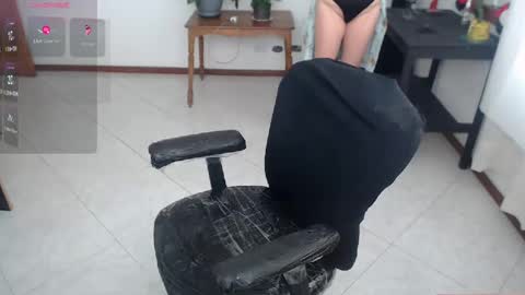 charlottezoe online show from 02/17/25, 06:48