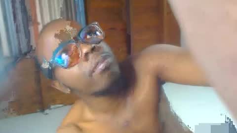 charly_vergonti_ online show from 10/10/25, 11:20