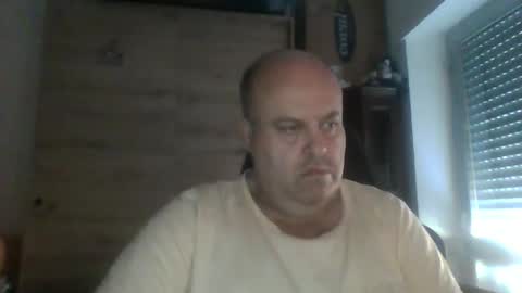 charly online show from 11/03/25, 09:10