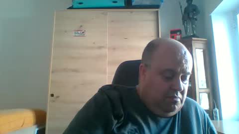 Snapshot of charlypalgar chatting on 02/20/26, 11:43 charly online show from 02/20/26, 11:43