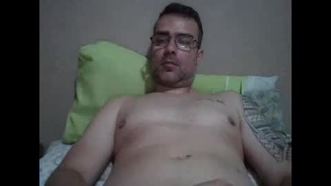 Snapshot of charlyporno22 chatting on 03/04/25, 04:27 Sexyman22 online show from 03/04/25, 04:27