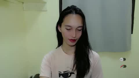 charm_fuckdoll8 online show from 02/25/25, 05:04