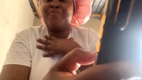 CharmainPhilly25 online show from 11/21/25, 10:58