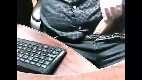 charmeur2672 online show from 10/17/25, 09:56