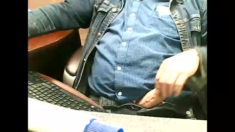 charmeur2672 online show from 05/12/26, 09:28