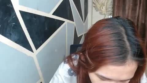 Charm online show from 11/11/25, 03:56