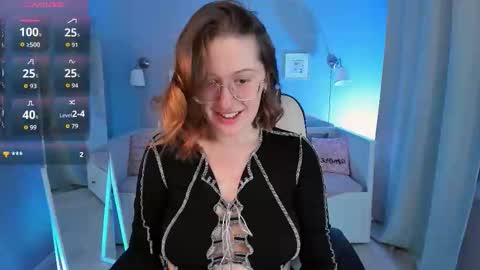 Snapshot of charmygrace chatting on 10/10/25, 11:31 Grace online show from 10/10/25, 11:31