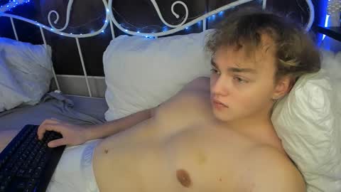 Snapshot of chase_muscular chatting on 03/03/26, 07:58 Chase online show from 03/03/26, 07:58