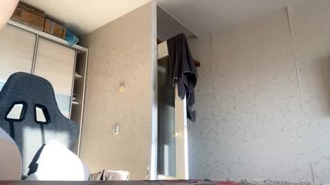 Viola online show from 09/13/25, 07:52