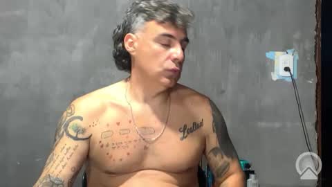 chato012 online show from 11/09/25, 02:32