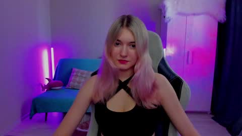 Betty online show from 02/06/25, 06:18