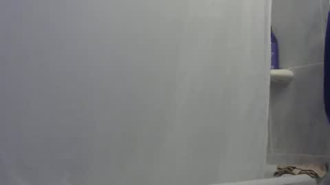 Snapshot of chaturbatordeluxe chatting on 12/27/24, 03:31 chaturbatordeluxe online show from 12/27/24, 03:31