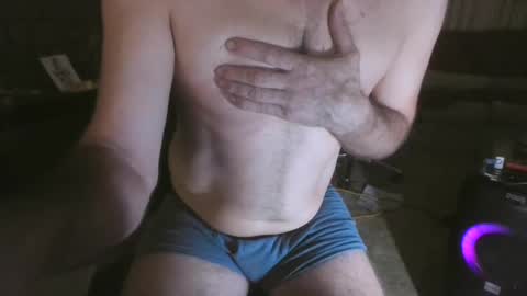 Snapshot of chaturdell9359 chatting on 01/10/25, 10:15 We Chat online show from 01/10/25, 10:15