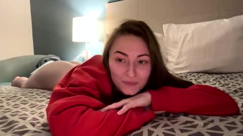 Snapshot of chatwithbri chatting on 10/21/25, 12:11 Bri online show from 10/21/25, 12:11