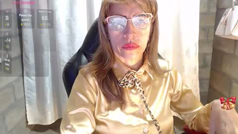 CHAYLA VICTORIA RUIZ  online show from 03/05/26, 11:39