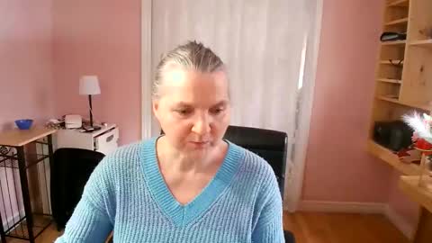 chealsiek online show from 04/16/26, 03:57