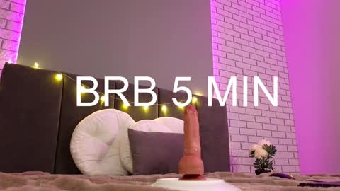 Jenny  please dont forget to thumbs up me  online show from 12/23/24, 01:03