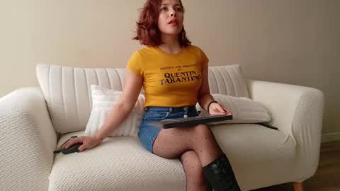 Regina Phalange online show from 03/03/26, 08:26