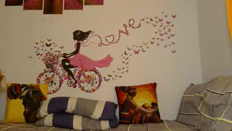 Snapshot of cheeky_angels chatting on 01/12/26, 05:56 Cheeky online show from 01/12/26, 05:56