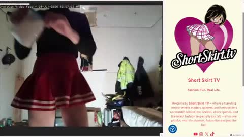 cheerleader_crossdresser online show from 07/24/26, 08:01