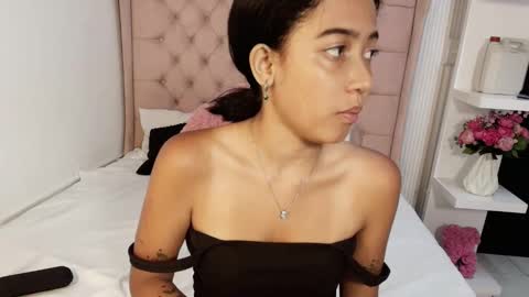 cheerry_moon online show from 11/15/25, 07:32