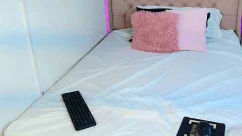 cheerry_moon online show from 02/23/26, 06:27