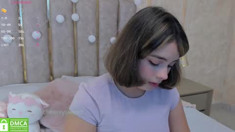 Snapshot of cheerrysweett chatting on 01/09/25, 12:41 Baby Cherry online show from 01/09/25, 12:41