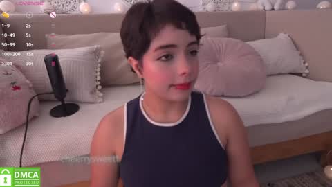 Snapshot of cheerrysweett chatting on 02/04/25, 12:44 Baby Cherry online show from 02/04/25, 12:44