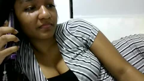 Snapshot of chelcym chatting on 04/28/26, 11:21 cherlcym online show from 04/28/26, 11:21