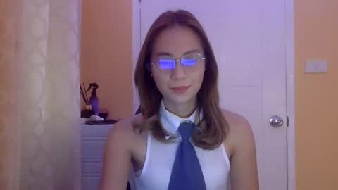chelly4u69 online show from 11/29/25, 03:53