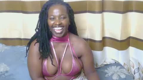Snapshot of chelsdiva chatting on 07/14/26, 03:18 chelsdiva online show from 07/14/26, 03:18
