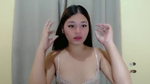 Snapshot of chelse_coco chatting on 02/22/25, 11:24 CHELSEA online show from 02/22/25, 11:24