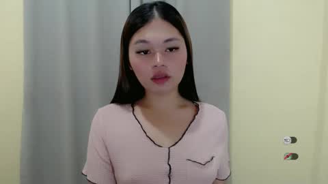 Snapshot of chelse_coco chatting on 03/12/25, 03:24 CHELSEA online show from 03/12/25, 03:24