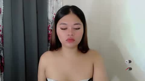 Snapshot of chelse_coco chatting on 09/18/25, 01:18 CHELSEA online show from 09/18/25, 01:18