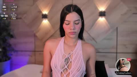 chelsey_hudson online show from 03/03/25, 11:33