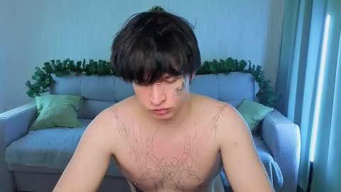 LUCASRYANPVT IS OPEN online show from 11/25/25, 03:56