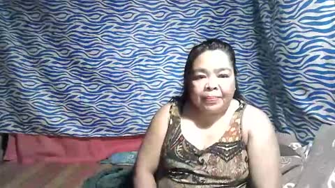 chenita_kits online show from 10/13/25, 12:16