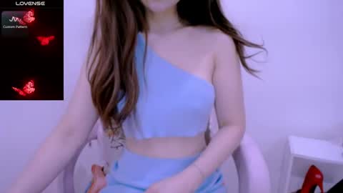 Snapshot of cherriana chatting on 06/12/26, 12:42 Cheri online show from 06/12/26, 12:42